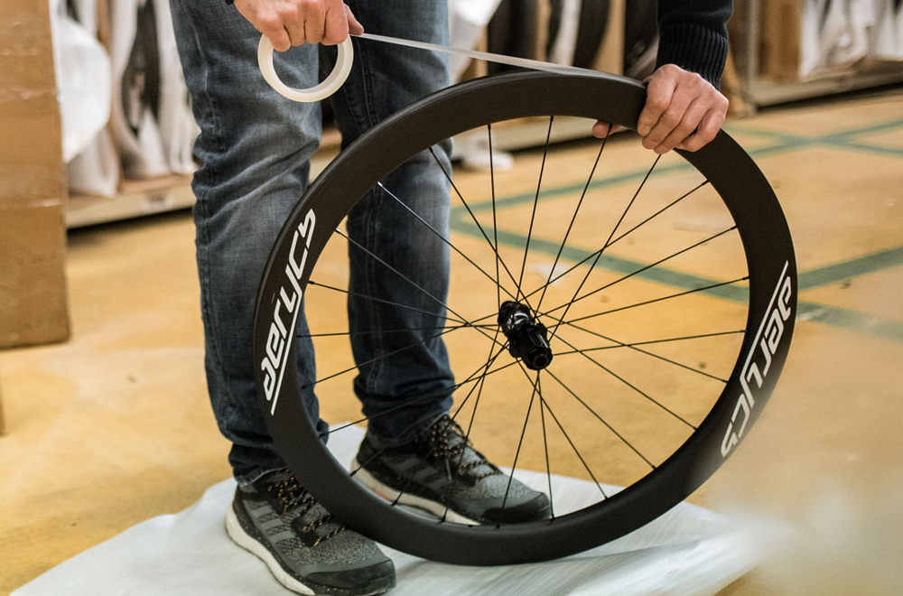 Roberts Werkstatt: Tubeless-Reifen Montage